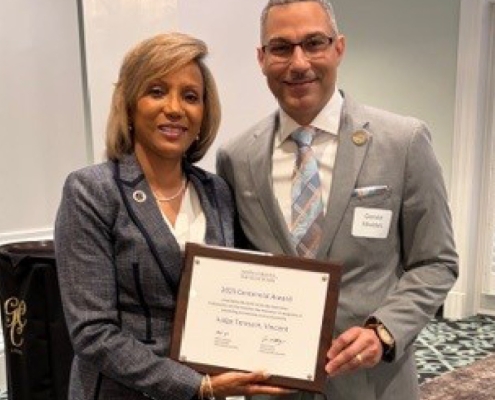 Gerald Walden presents to Judge Teresa Vincent